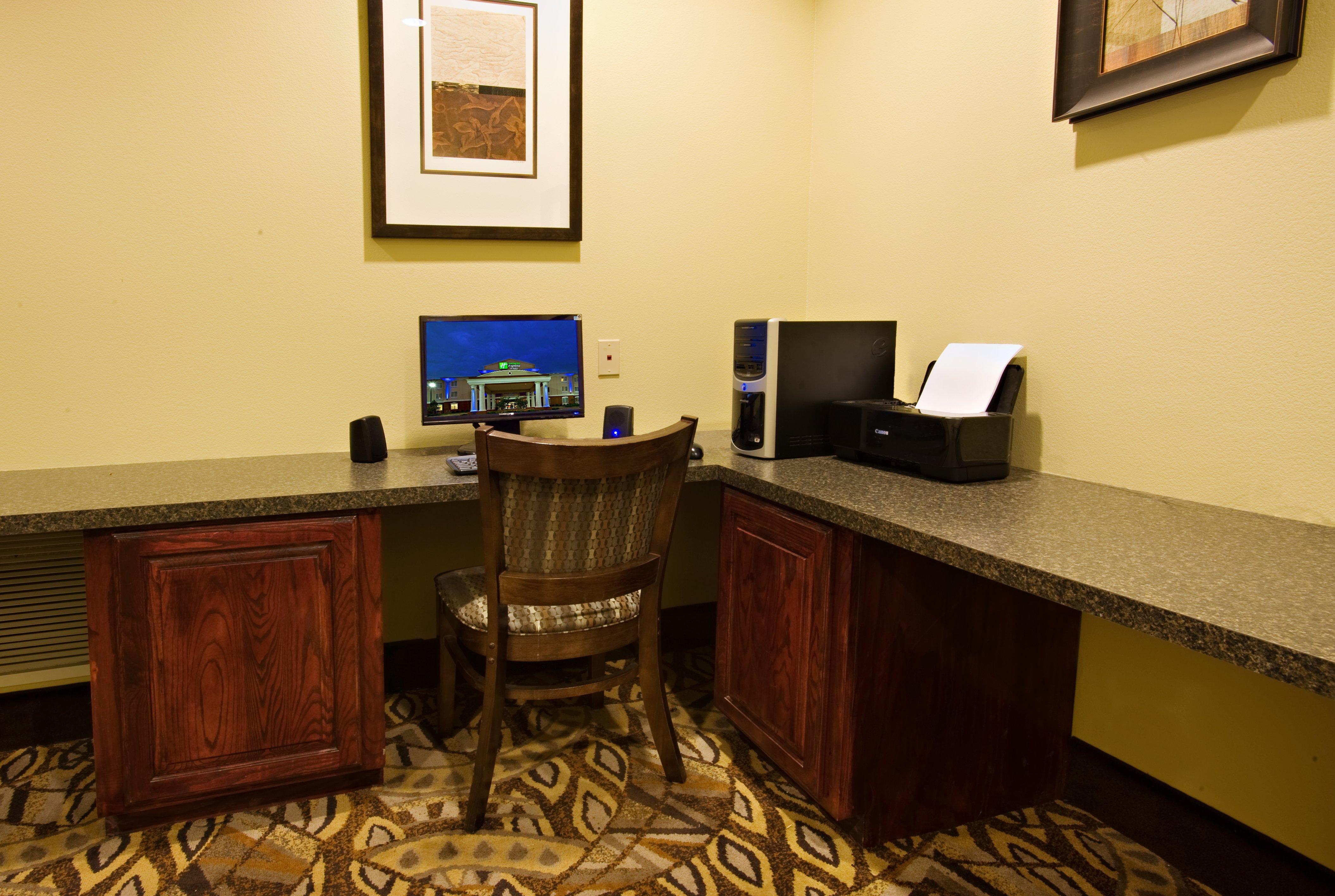 Holiday Inn Express And Suites Snyder By Ihg Exterior foto
